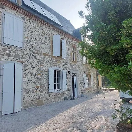 Domaine Lespoune Guest house